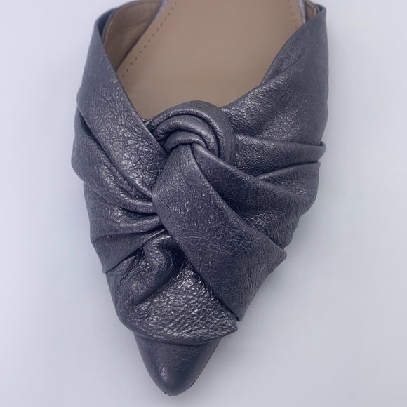 Donald Pliner - Dorsey Silver Leather Pointed Toe Flats Size 8.5 - Picture 11 of 15